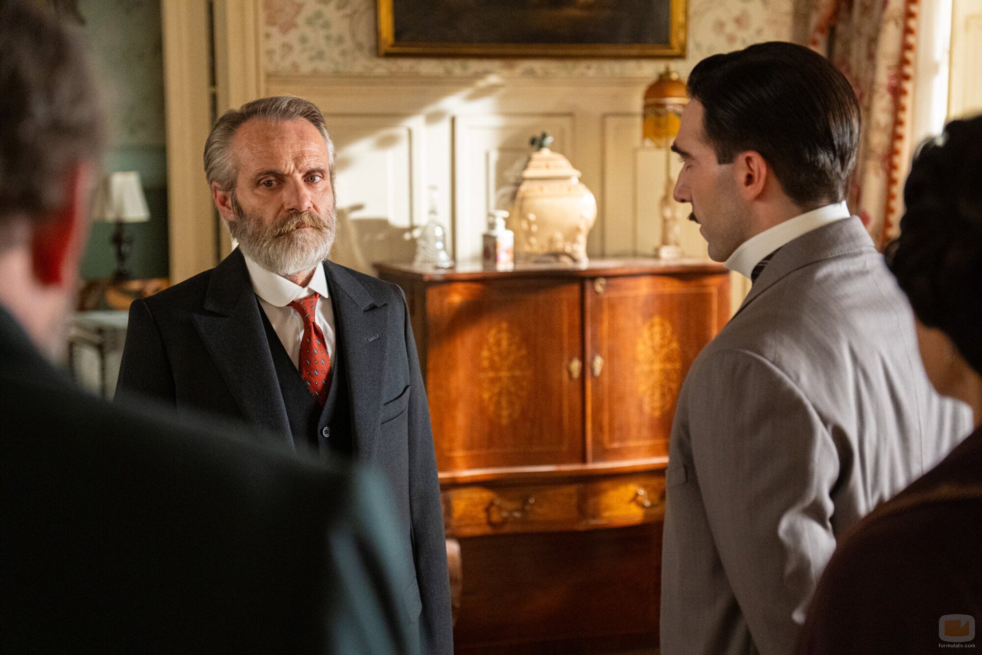 Guillermo Serrano en el 5x15 de 'La Promesa'