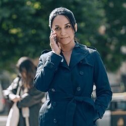 Archie Panjabi en el 1x02 de 'Hijack'