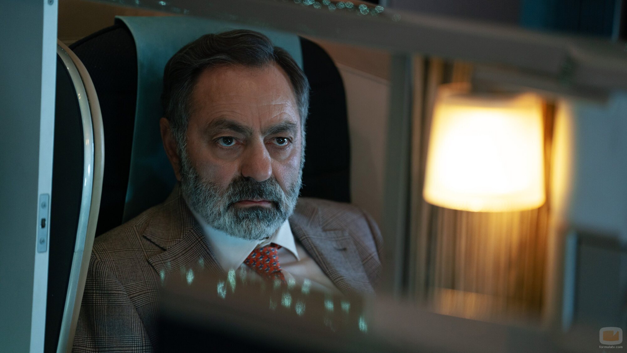 Nasser Memarzia en 1x04 titulado 'Sin respuesta' de 'Hijack'