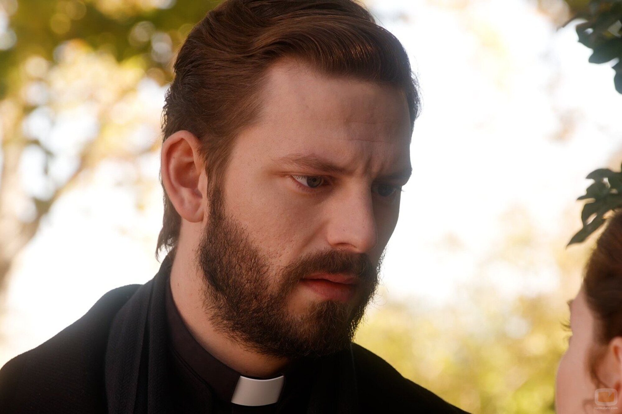 Daniel Schröder en 5x24 titulado 'Miércoles 28 de enero de 2026' de 'La promesa'