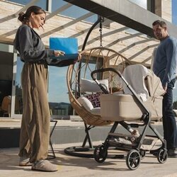 María Hervás y Fernando Gil en la temporada 4 y el capítulo 01 de 'Machos Alfa'