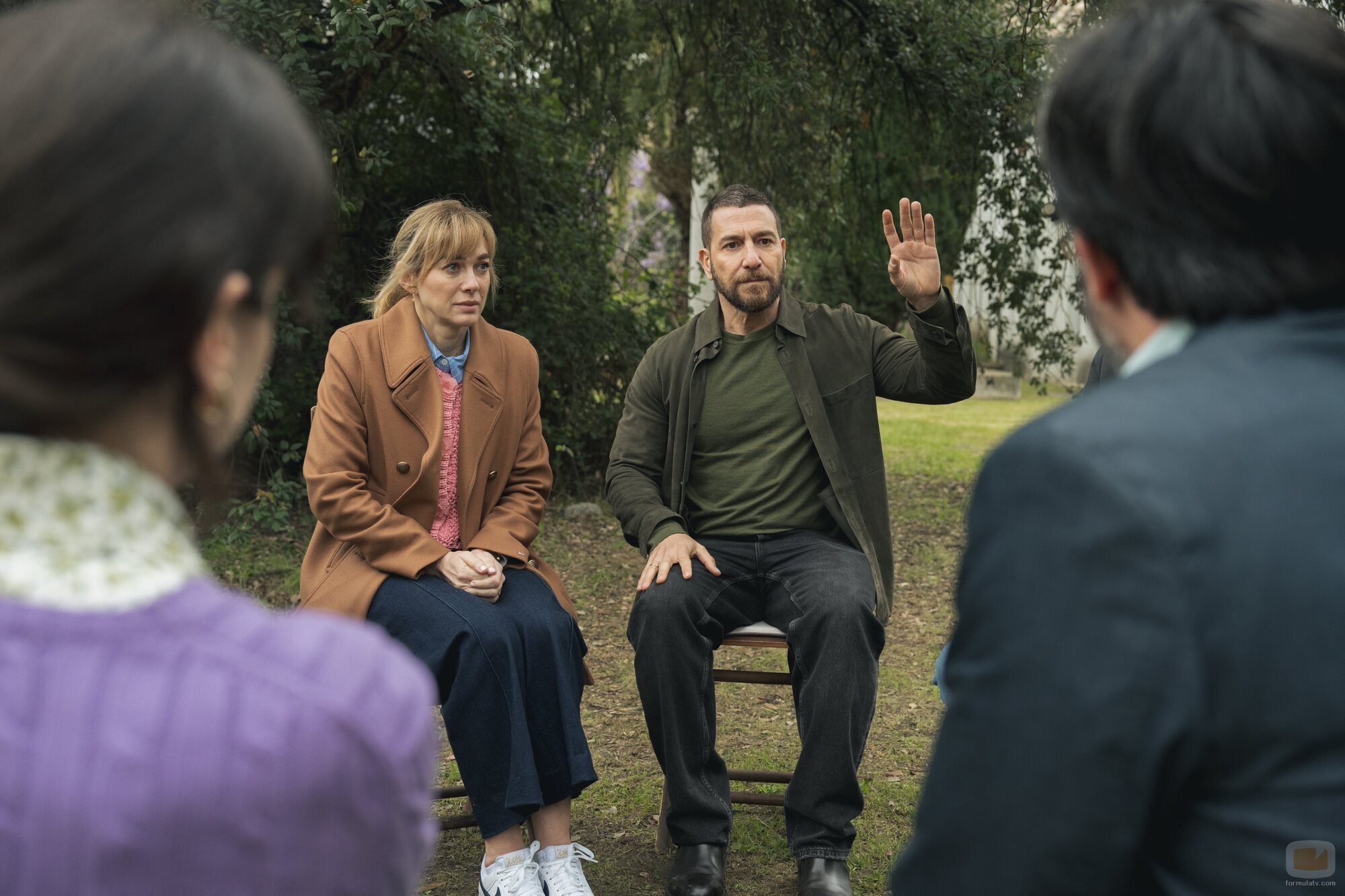 Marta Hazas y Raúl Tejón en la temporada 4 y el capítulo 06 de 'Machos Alfa'