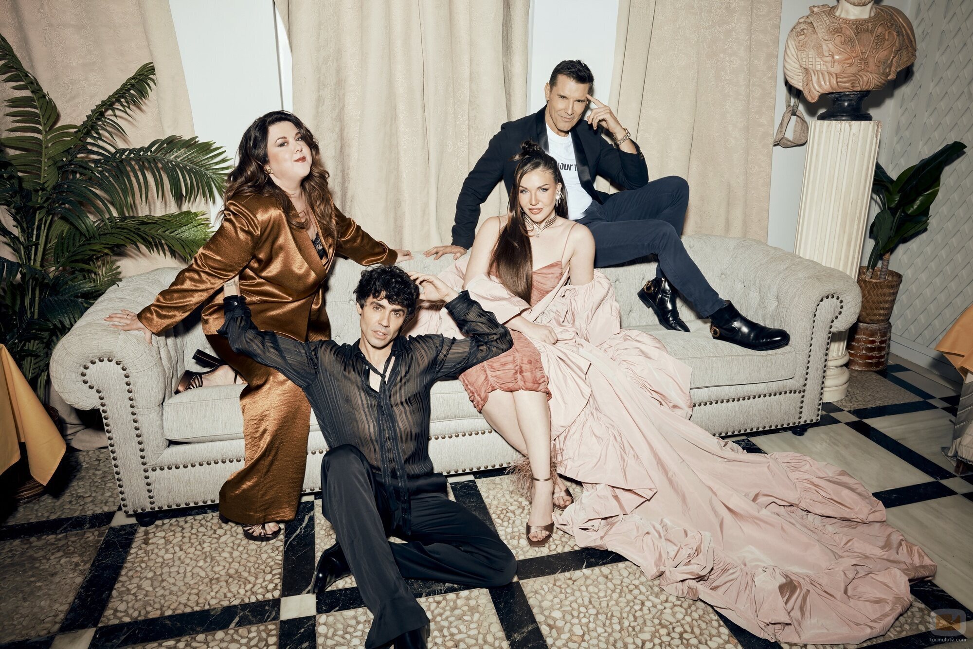 Los presentadores del Benidorm Fest 2026