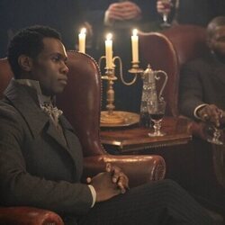 Martins Imhangbe y Victor Alli en el 4x04 de 'Los Bridgerton'