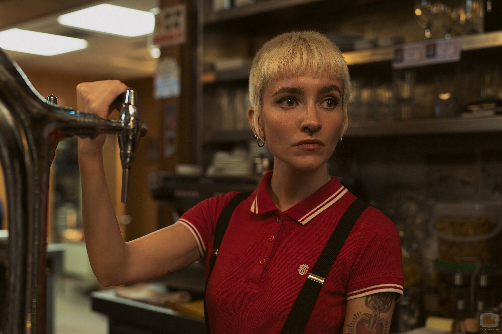 Candela Arestegui en 1x01 titulado 'La noche de las sirenas' de 'Salvador'