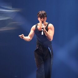 Izan Llunas, en la Primera Semifinal del Benidorm Fest 2026