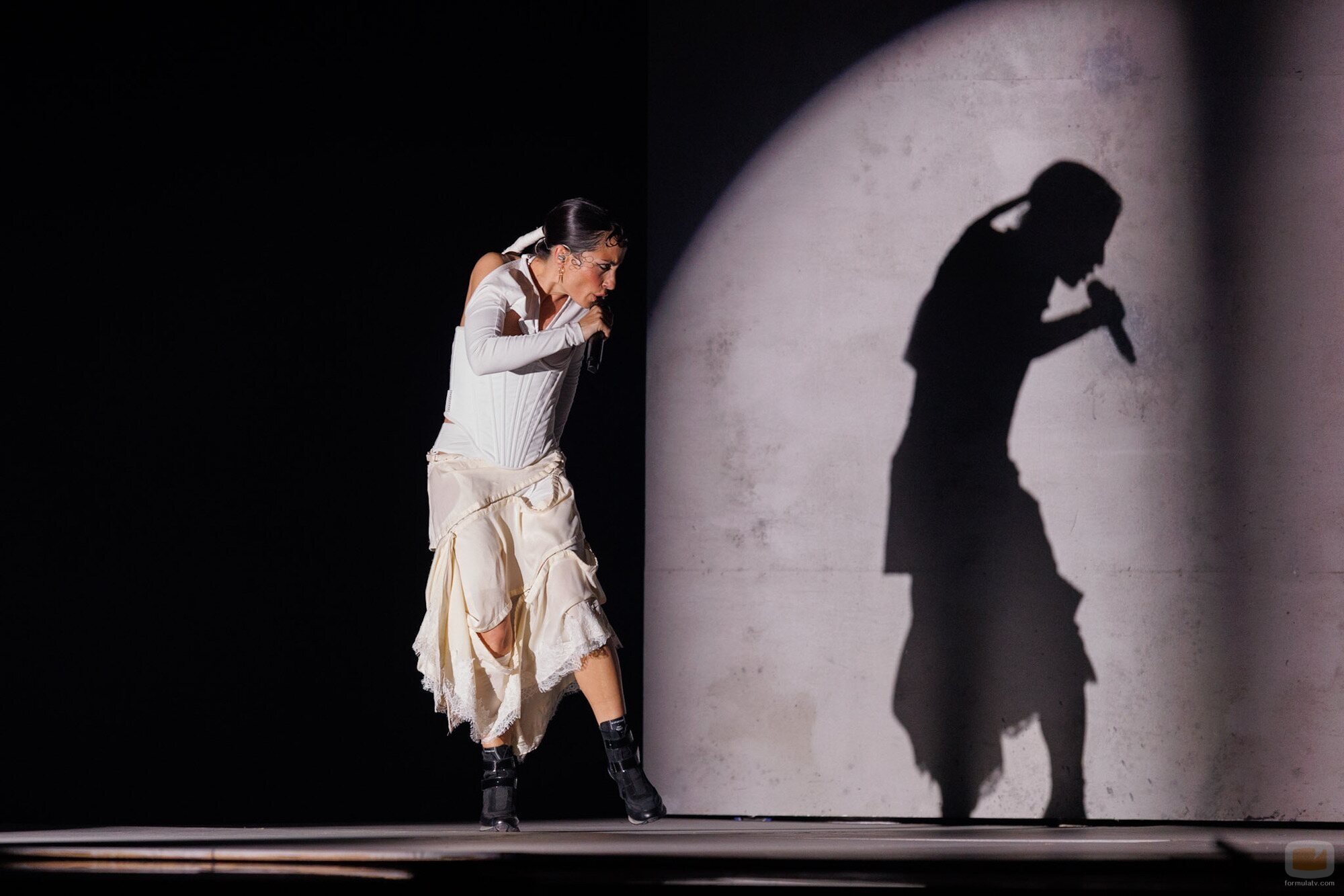 Rosalinda Galán, en la Segunda Semifinal del Benidorm Fest 2026