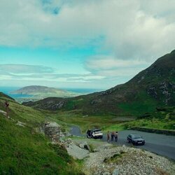 1x02 de 'How to Get to Heaven from Belfast'