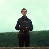 Josh Finan en la temporada 1 y el capítulo 03 de 'Cómo llegar al cielo desde Belfast'