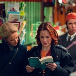 1x07 'Fugitivas, mentirosas y ángeles caídos' de 'Cómo llegar al cielo desde Belfast'