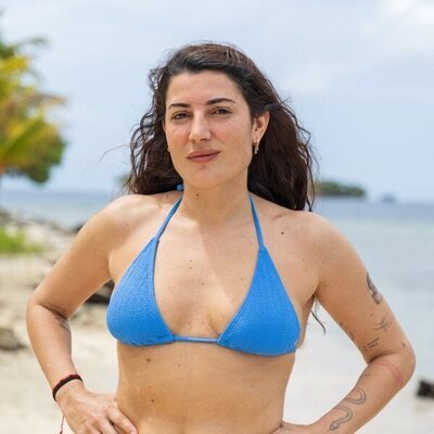 Posado en bikini de Alba Paul, concursante de 'Supervivientes 2026'
