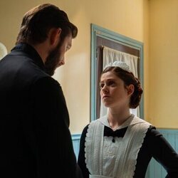 Sara Molina y Daniel Schröder en el 5x45 de 'La promesa'