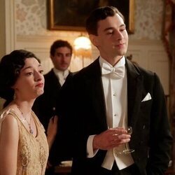 Marta Costa y Xavi Lock en la temporada 5 y el capítulo 50 de 'La promesa'