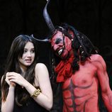 La actriz Ana de Armas pasa una noche de sustos en 'El Circo de los Horrores'