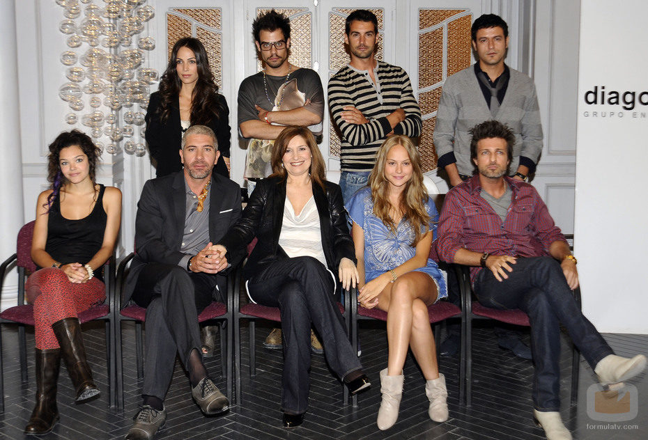 Protagonistas de '90-60-90'