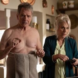 Jane Kaczmarek y Bryan Cranston en 'Episodio 1' de 'Malcolm in the Middle: Life's Still Unfair'
