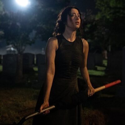 Taylor Ortega en 1x02 'Haré LO QUE SEA para sobrevivir' de 'Errores épicos'