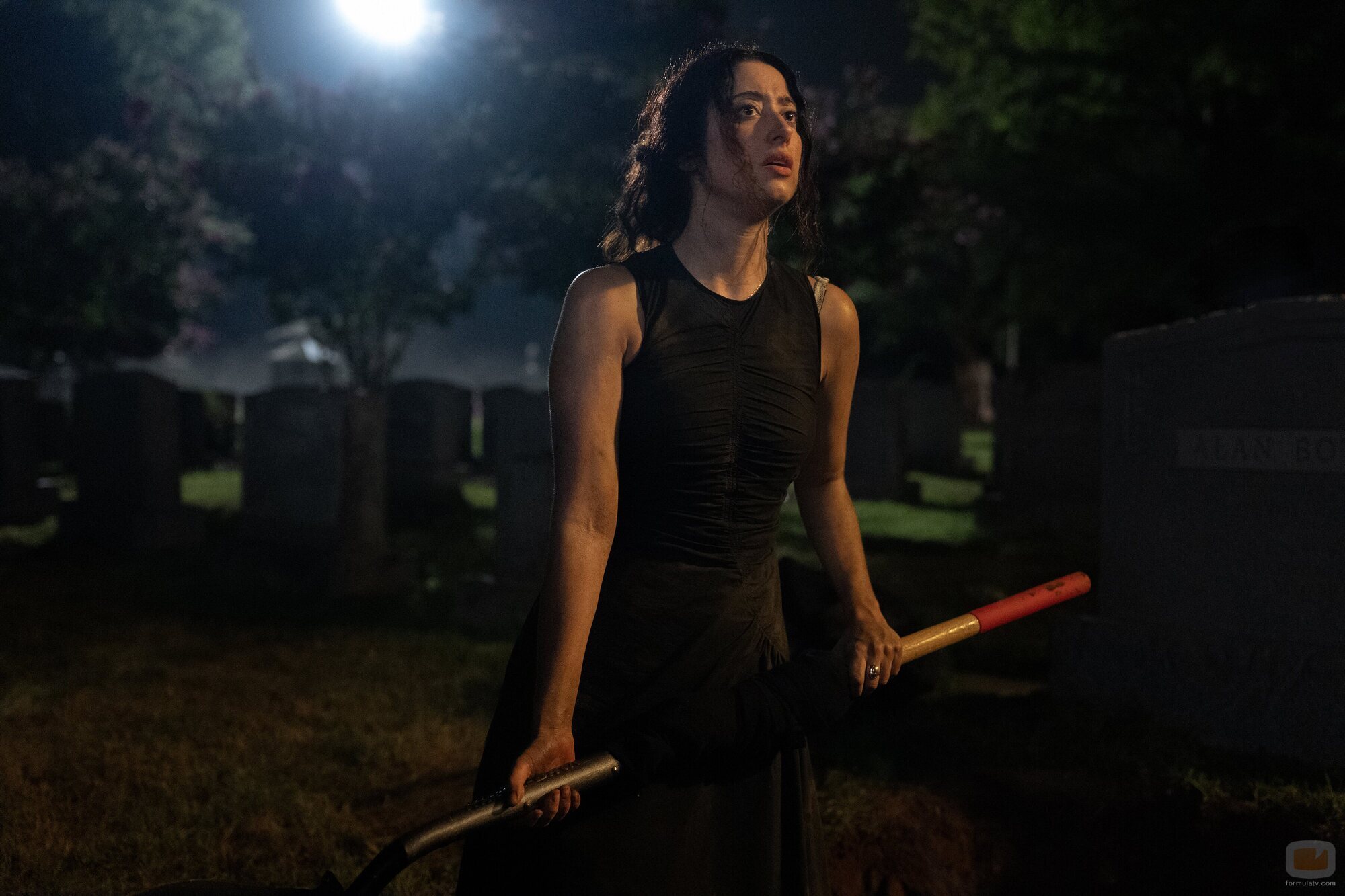 Taylor Ortega en 1x02 'Haré LO QUE SEA para sobrevivir' de 'Errores épicos'