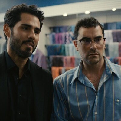 Jacob Gutierrez y Dan Levy en 1x03 'Enséñame la pasta' de 'Errores épicos'