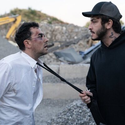 Boran Kuzum y Dan Levy en 'Enséñame la pasta' de 'Errores épicos'