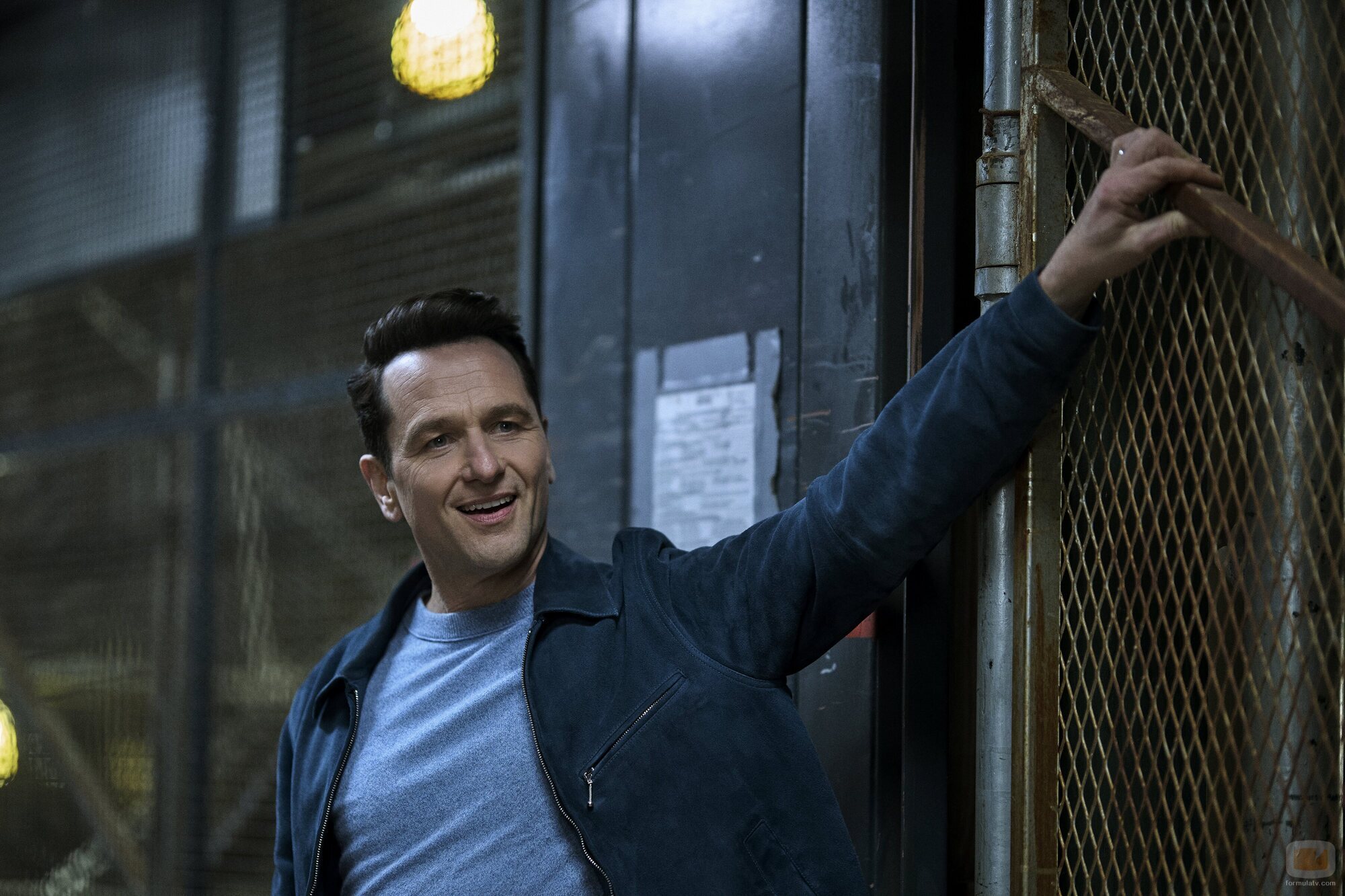 Still de Matthew Rhys en la temporada 1 y el capítulo 03 de 'La bestia en mí'