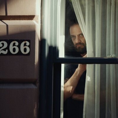 Will Brill en la temporada 1 y el capítulo 04 de 'La bestia en mí'