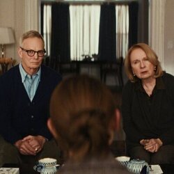 Bill Irwin y Kate Burton en 1x04 titulado 'Thanatos' de 'La bestia en mí'