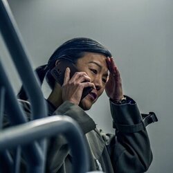 Hettienne Park en el 1x06 de 'The Beast in Me'