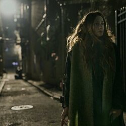 Leila George en el 1x07 de 'The Beast in Me'