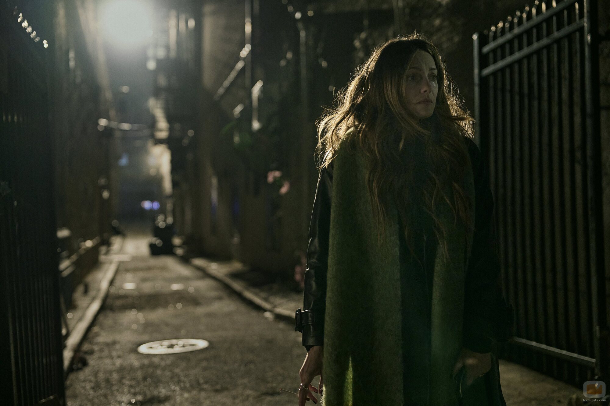 Leila George en el 1x07 de 'The Beast in Me'