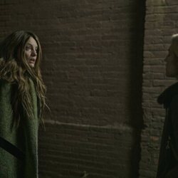 Brittany Snow en 'Fantasmas' de 'The Beast in Me'