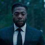 Fehinti Balogun en 'Trabajo sucio' de 'El misterio de Cemetery Road'