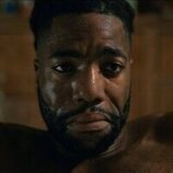 Fehinti Balogun en 1x05 'Muerte lenta' de 'El misterio de Cemetery Road'