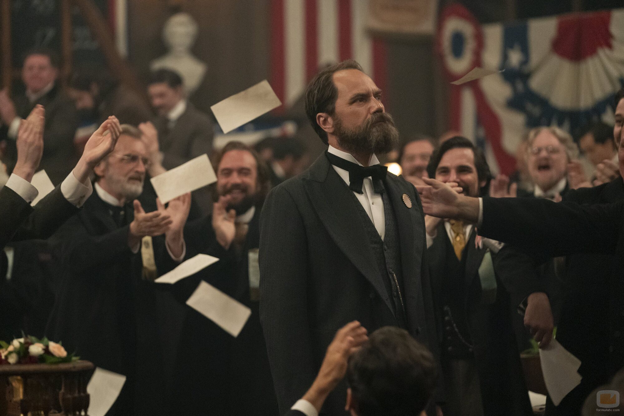 Michael Shannon en 1x01 titulado 'El hombre de Ohio' de 'Muerte por un rayo'