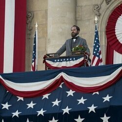 Michael Shannon en el 1x02 de 'Death by Lightning'