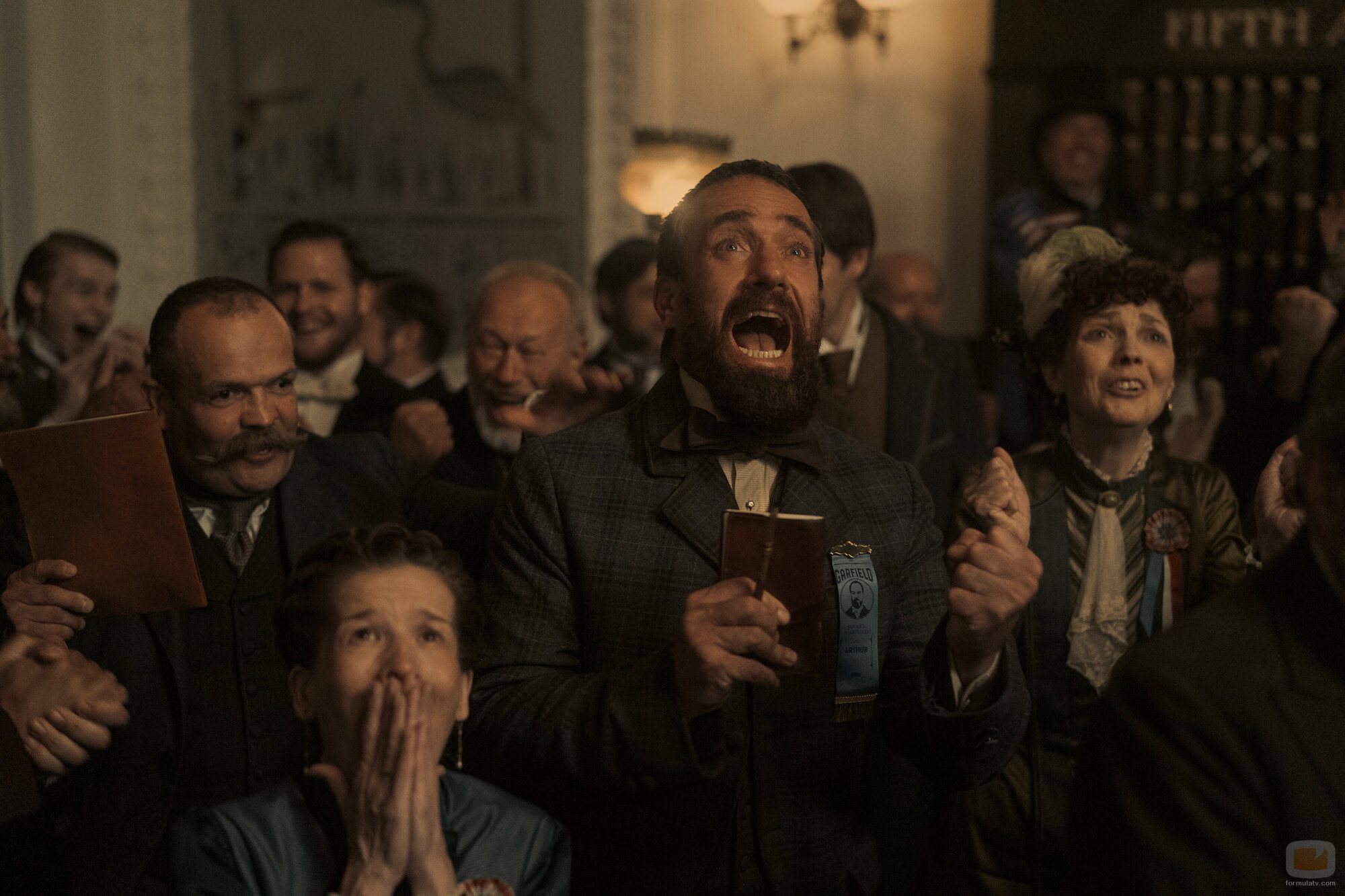 Matthew Macfadyen en el 1x02 de 'Death by Lightning'