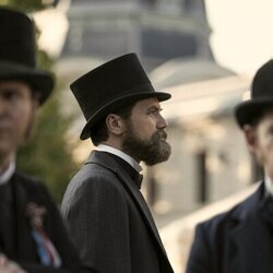 Imagen de Michael Shannon en el 1x02 de 'Death by Lightning'