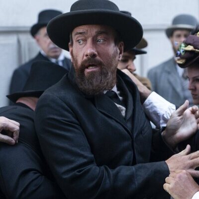 Matthew Macfadyen en 1x04 'El destino de la república' de 'Muerte por un rayo'
