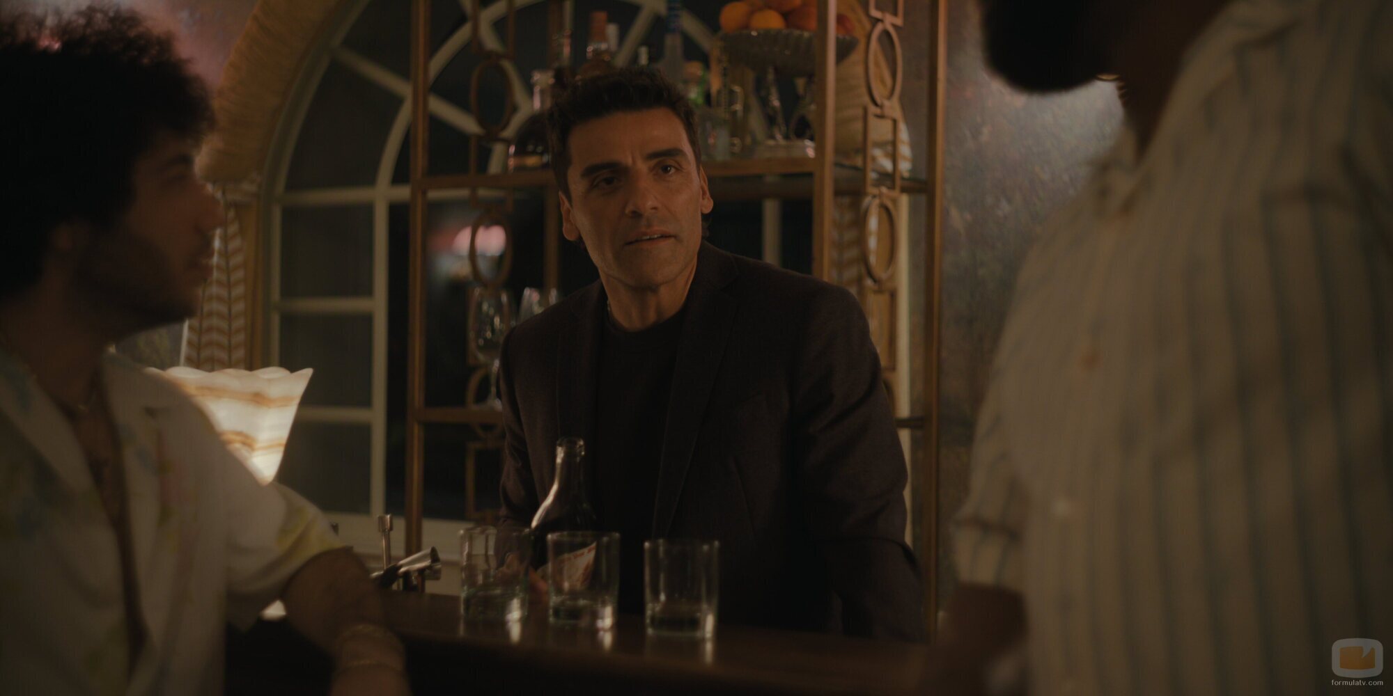 Oscar Isaac en el 2x02 de 'Bronca'