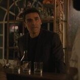 Oscar Isaac en el 2x02 de 'Bronca'