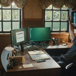 Oscar Isaac en Capítulo 2 titulado 'Un nuevo punto de partida para desear más' de 'Bronca'