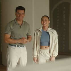 Oscar Isaac en 2x06 'Aquellas colinas azules del recuerdo' de 'Bronca'