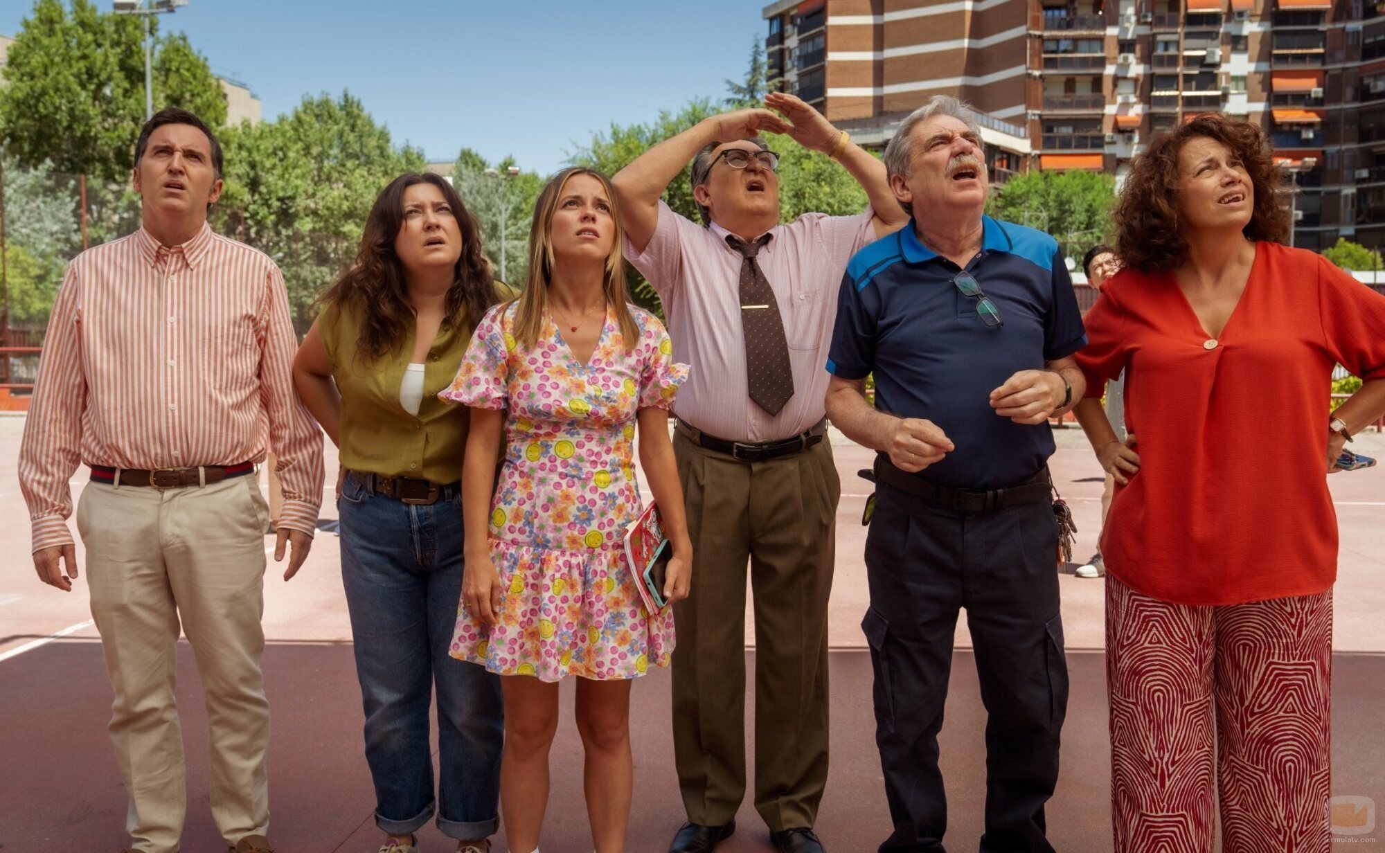 Mariano Peña y Mariona Terés en Capítulo 3 titulado 'Familia hay más que una' de 'Barrio Esperanza'