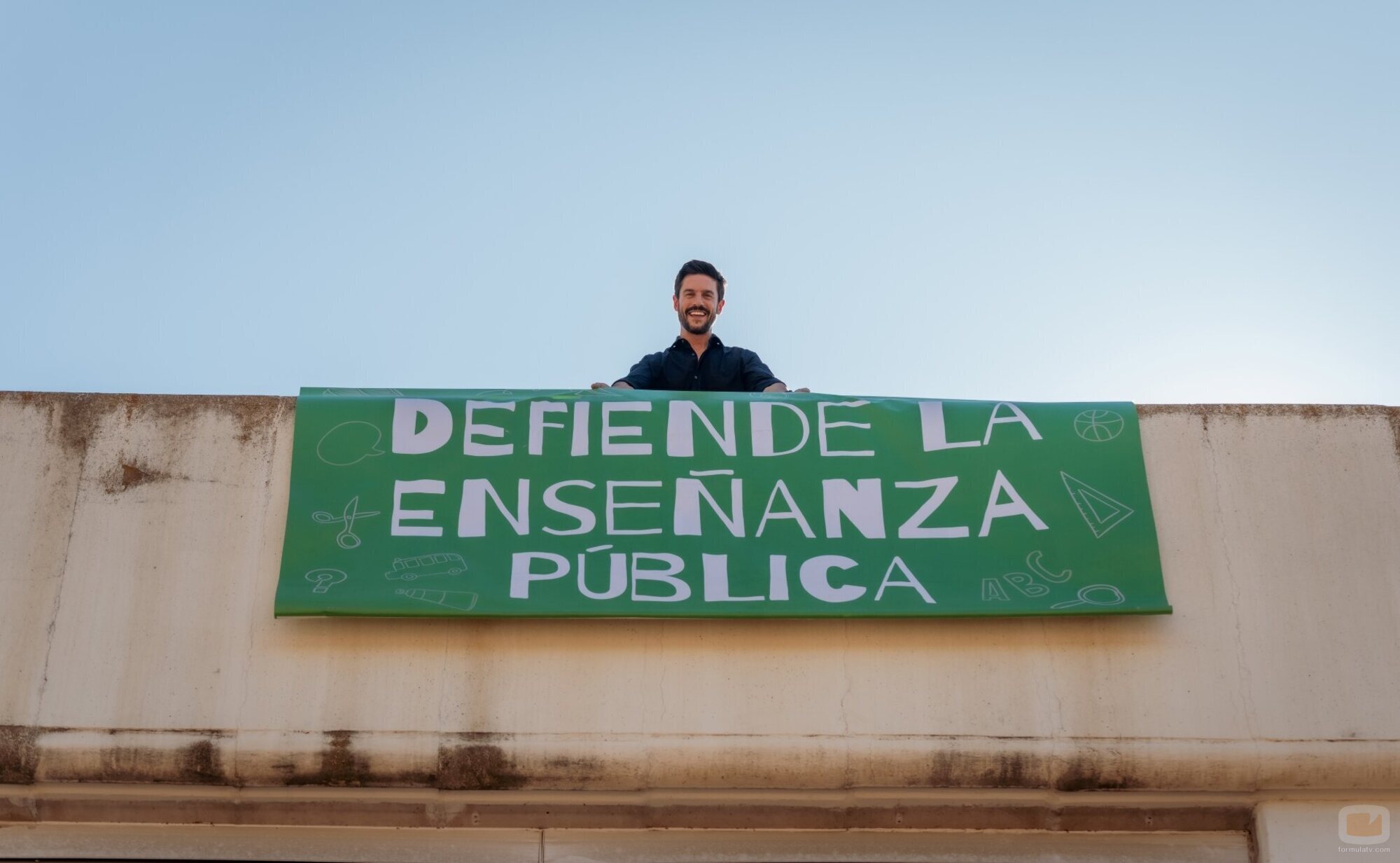 Imagen de Alejo Sauras en la temporada 1 y el capítulo 03 de 'Barrio Esperanza'