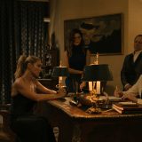 Elsa Pataky y Eusebio Poncela en 'El homenaje' de SkyShowtime