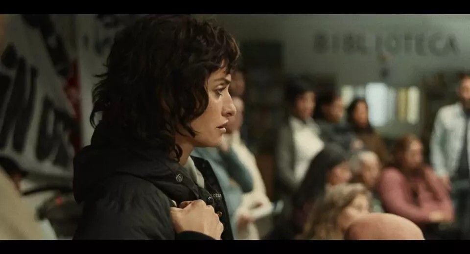 Penélope Cruz en la película 'En los márgenes', de Juan Diego Botto
