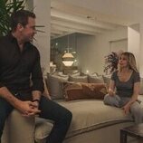 Fernando Gil y María Adánez en la temporada 5 y el capítulo 04 de 'Machos Alfa'