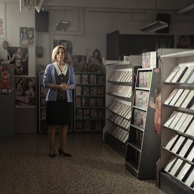 Malena Alterio en el 'Ve y cuéntaselo a tus amigos pajilleros' de 'Naughty Business'