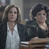 Esperanza de la Encarnación y Malena Alterio en 1x07 'Mientras dormías' de 'Cochinas'