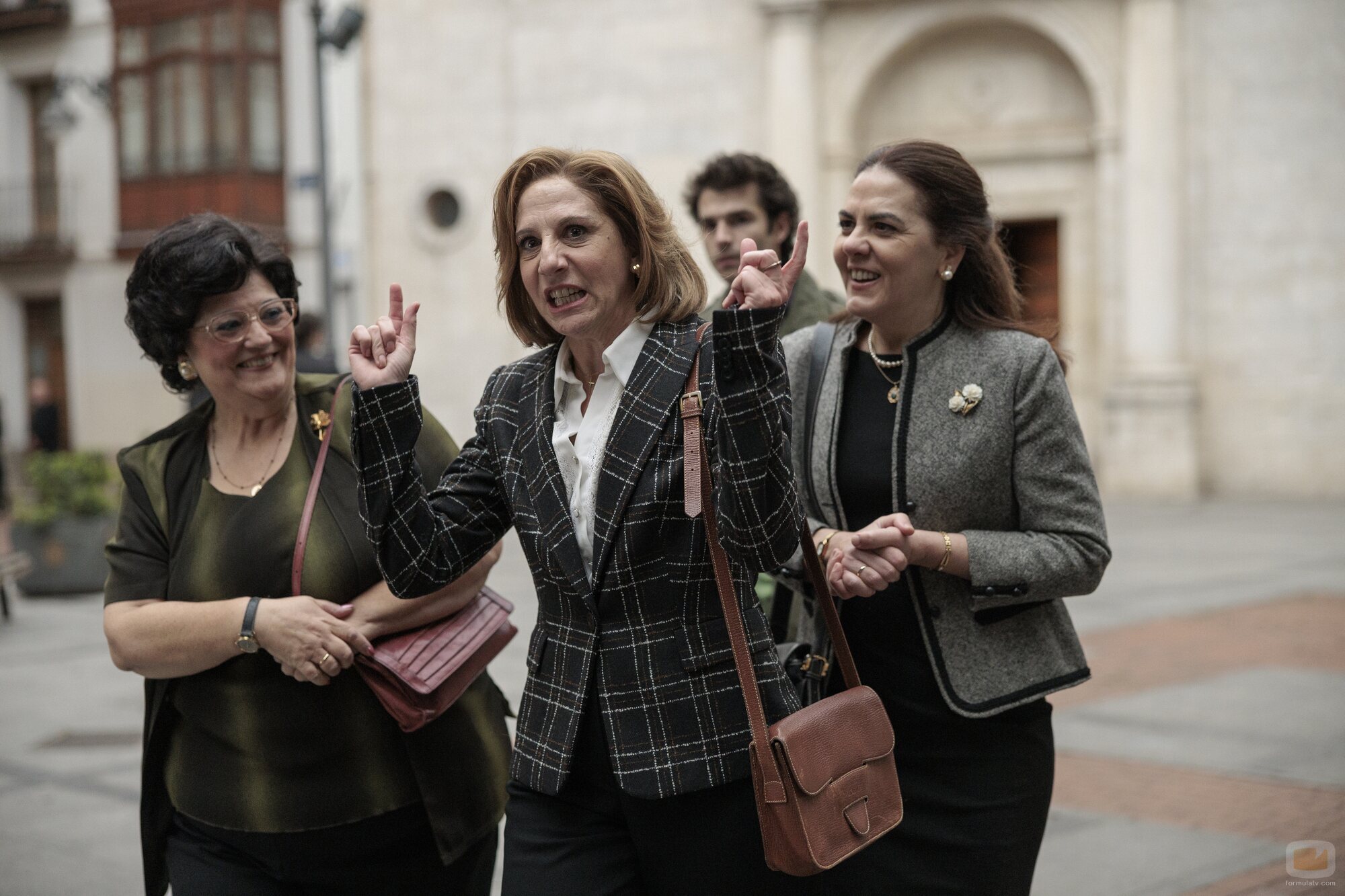 'Mientras dormías' de 'Naughty Business'